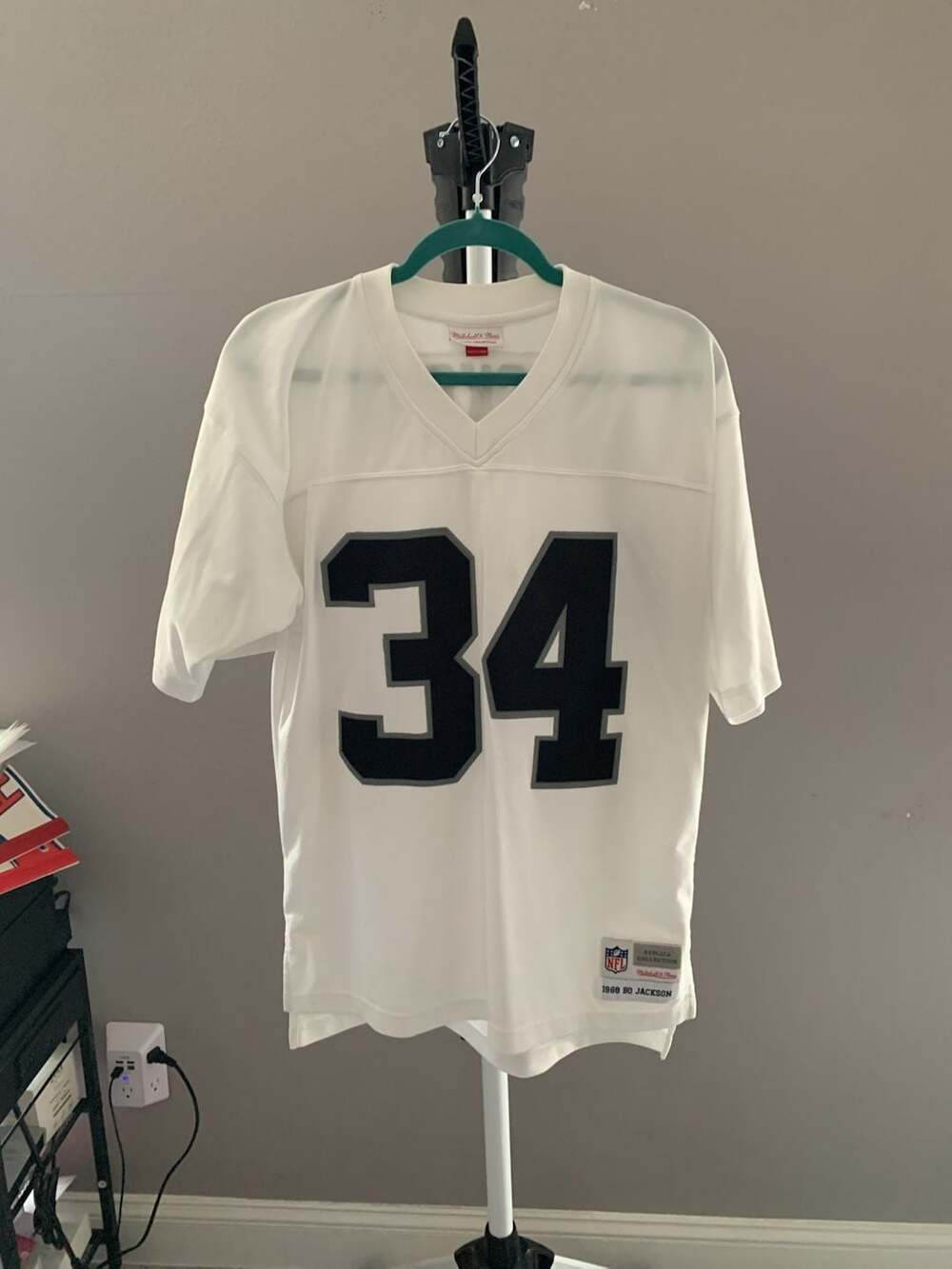 Mitchell & Ness 1988 Bo Jackson Los Angeles Raiders White Replica Collection Jer